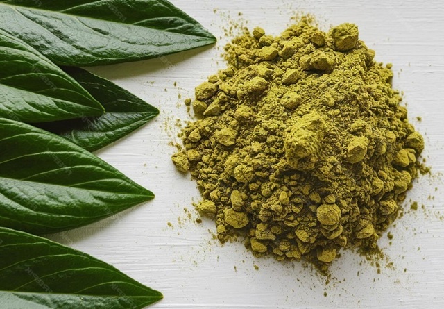 hromádka kratomu